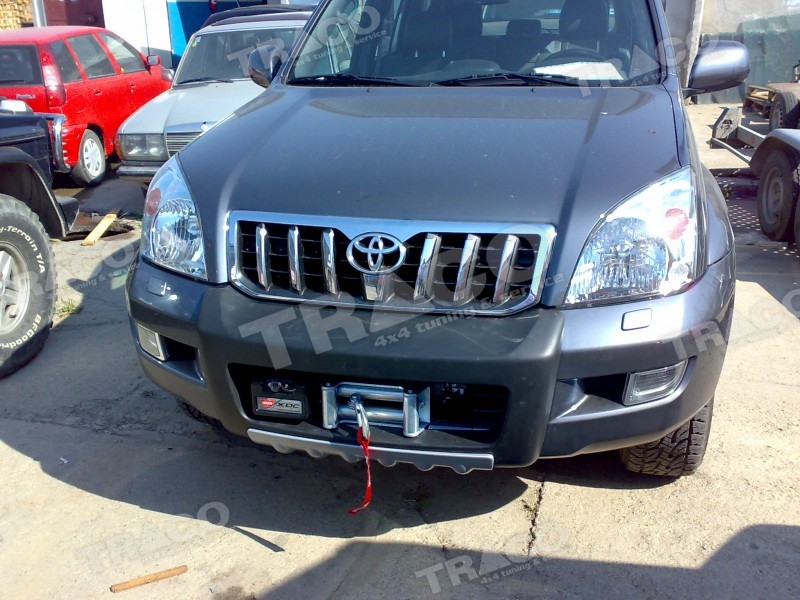 Toyota - Toyota Land Cruiser 120 Prado @ TRACO - service auto 4x4, tuning maşini 4x4, accesorii offroad