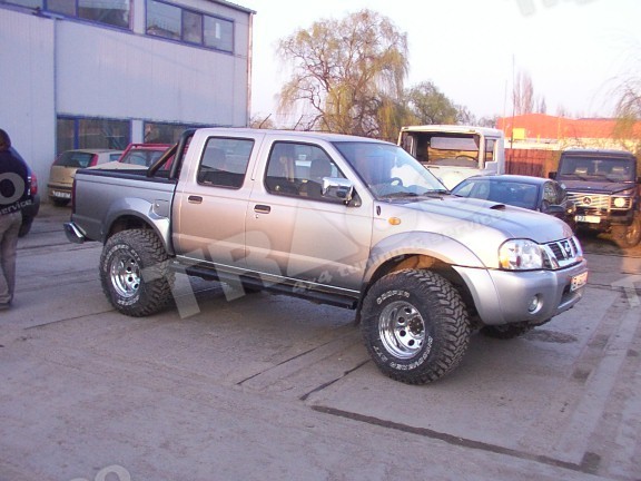 Nissan - Nissan Navara @ TRACO - service auto 4x4, tuning maşini 4x4, accesorii offroad