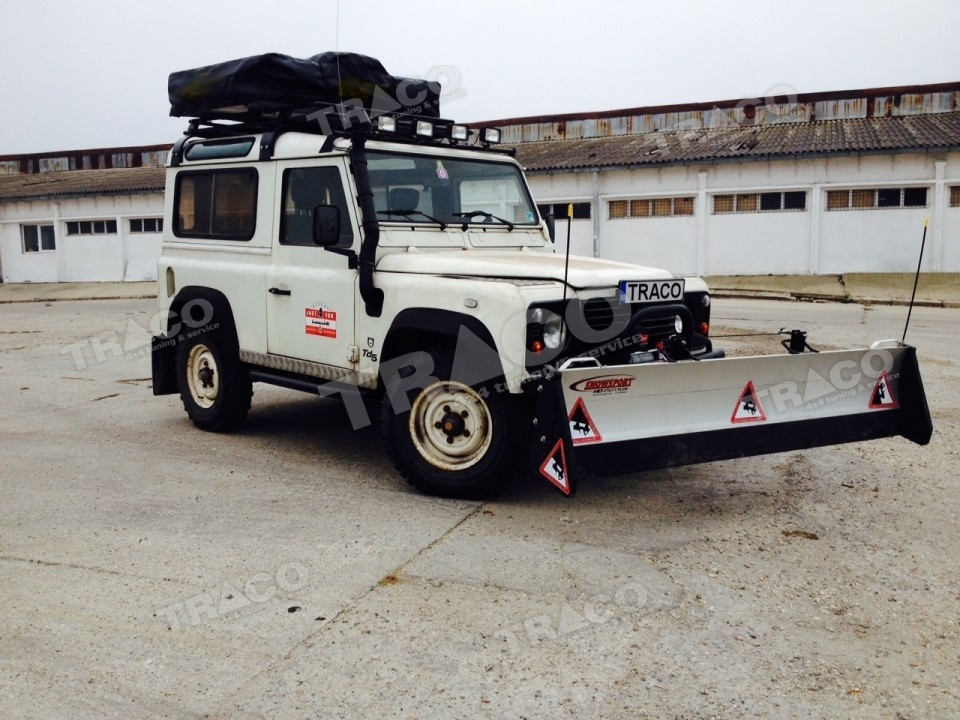 Defender - Land Rover Defender @ TRACO - service auto 4x4, tuning maşini 4x4, accesorii offroad