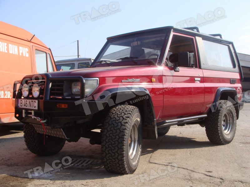 Toyota - Toyota Land Cruiser 70 @ TRACO - service auto 4x4, tuning maşini 4x4, accesorii offroad