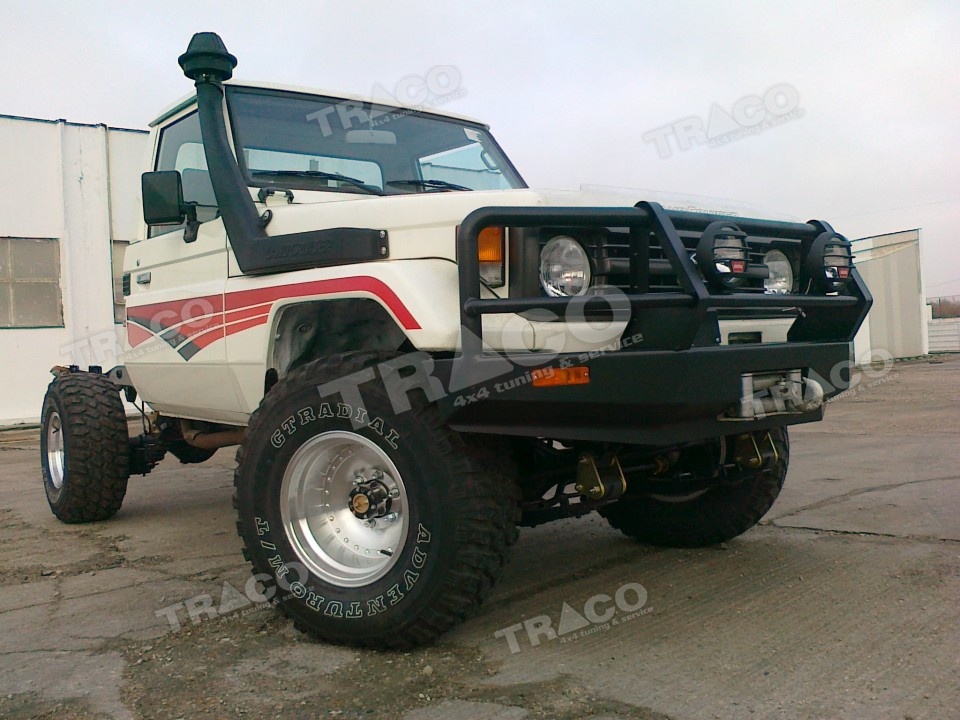 Toyota - Toyota Land Cruiser 70 @ TRACO - service auto 4x4, tuning maşini 4x4, accesorii offroad