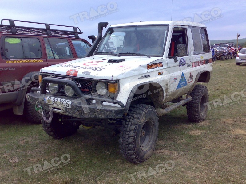 Toyota - Toyota Land Cruiser 70 @ TRACO - service auto 4x4, tuning maşini 4x4, accesorii offroad